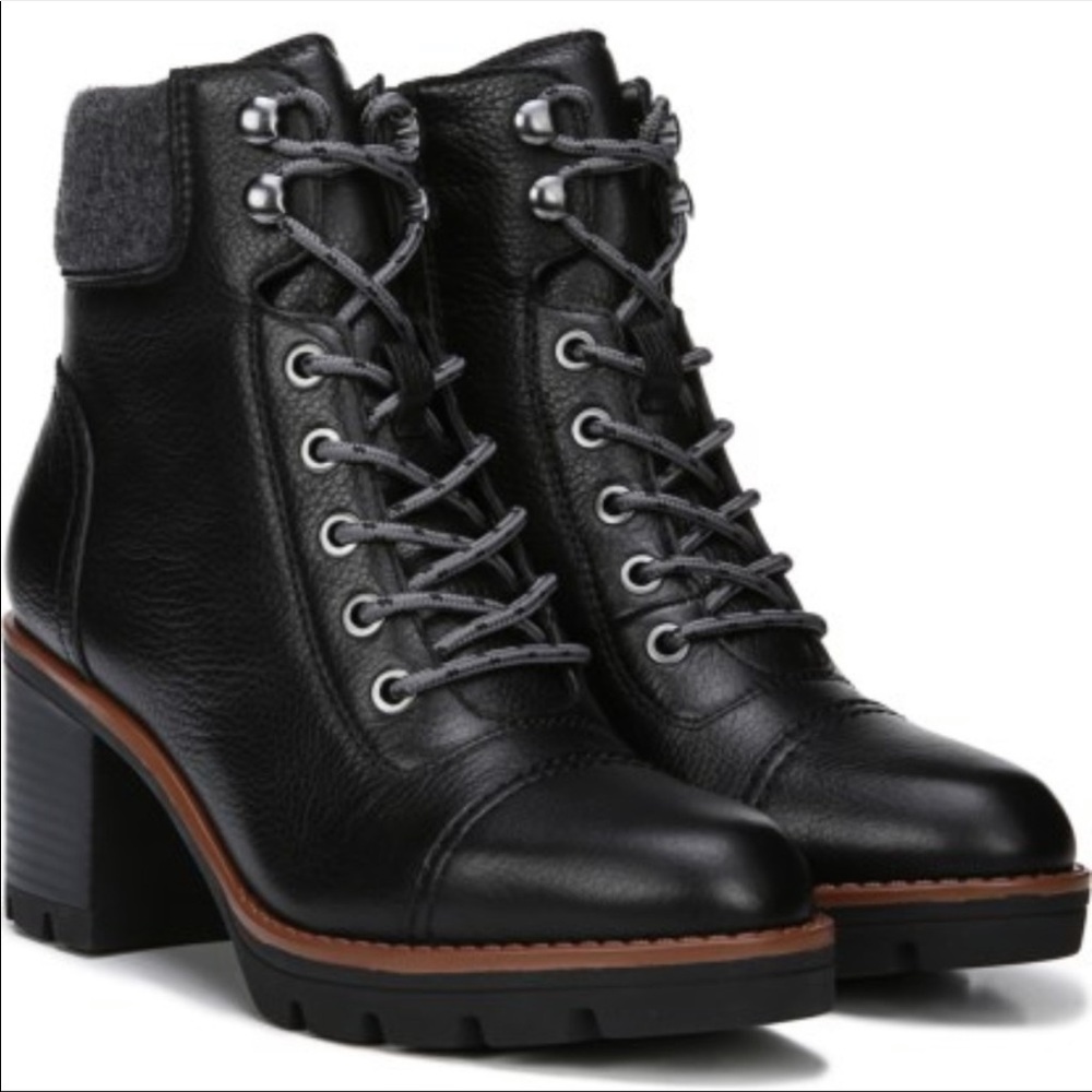 Naturalizer Combat Boots Varuna Almost New